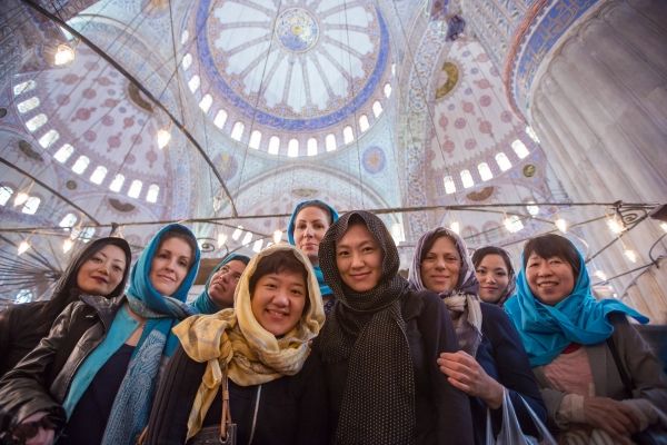 Haeyoung Ham, Sheryl Staples, Maria Kitsopoulos, Lisa E. Kim, Rebecca young, Hyunju L Photo