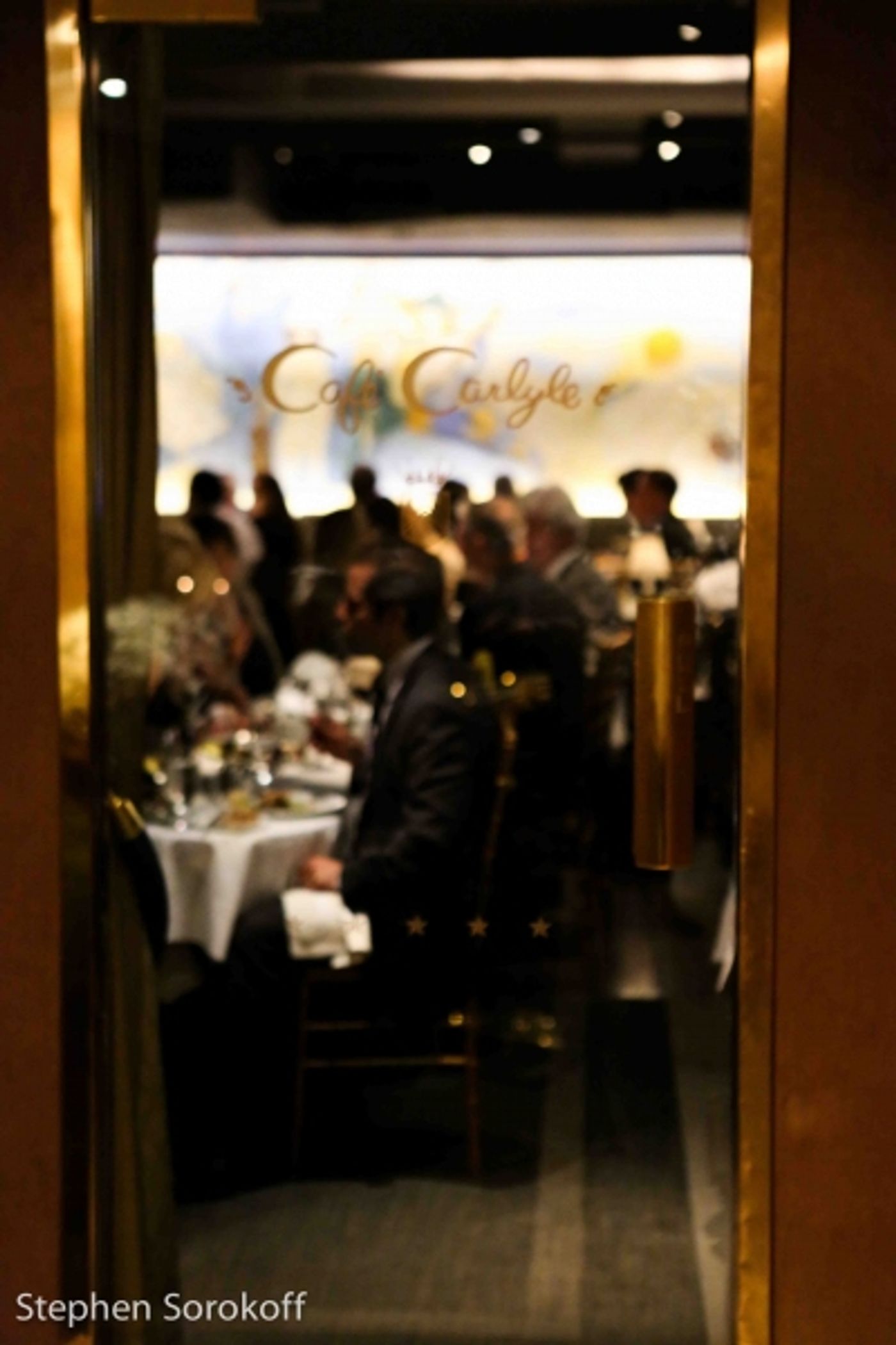 Photo Coverage: Steve Tyrell Brings IT'S MAGIC to Cafe Carlyle  Image