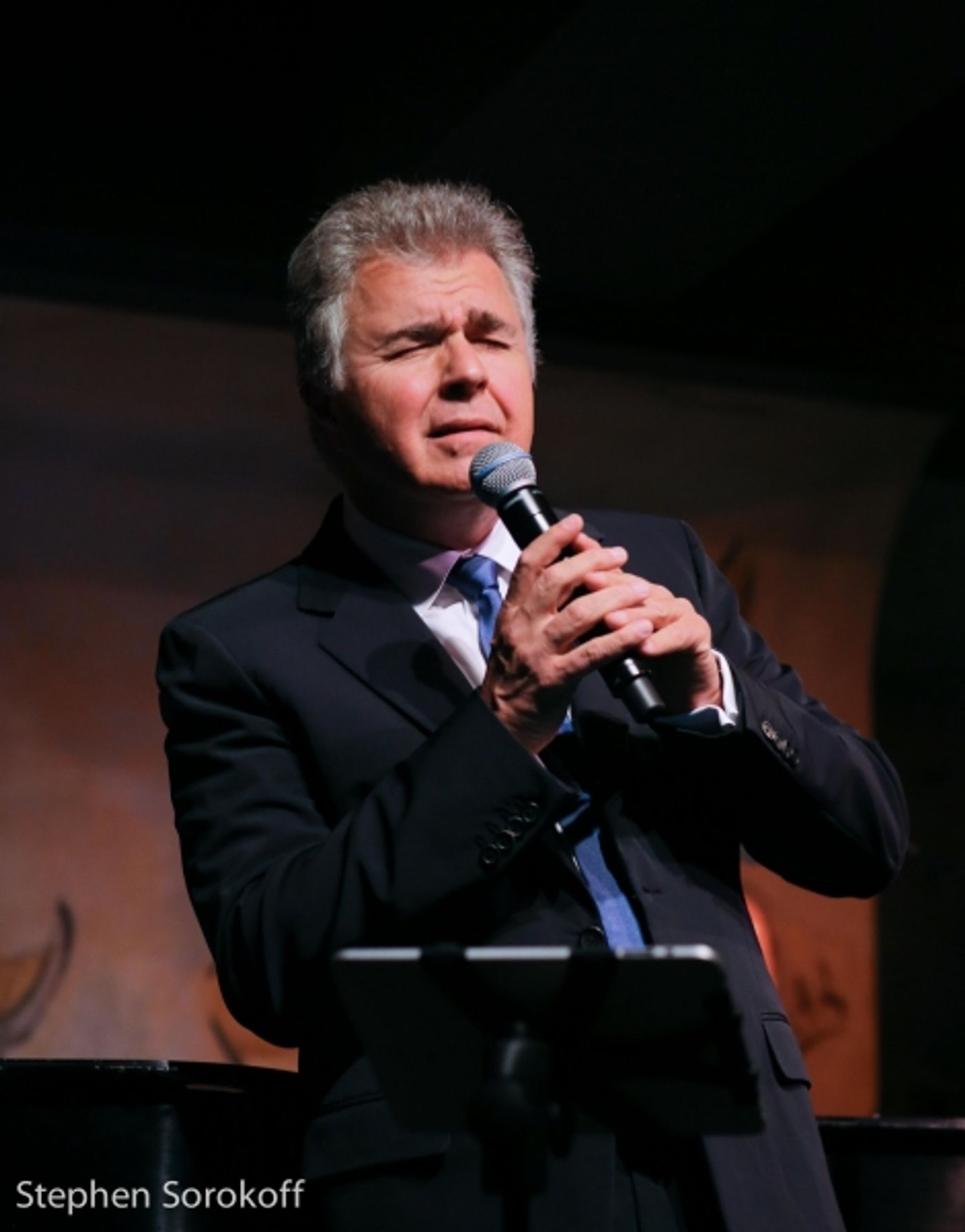 Photo Coverage: Steve Tyrell Brings IT'S MAGIC to Cafe Carlyle  Image