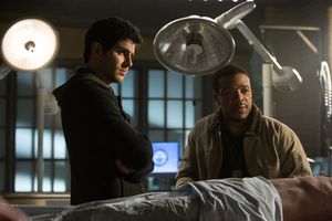 GRIMM -- "The Walking Dead" Episode 221 -- Pictured: (l-r) David Giuntoli as Nick Burkhardt, Russell Hornsby as Hank Griffin -- (Photo by: Scott Green/NBC) @ BroadwayWorld GRIMM -- "The Walking Dead" Episode 221 -- Pictured: (l-r) David Giuntoli as Nick Bur Photo