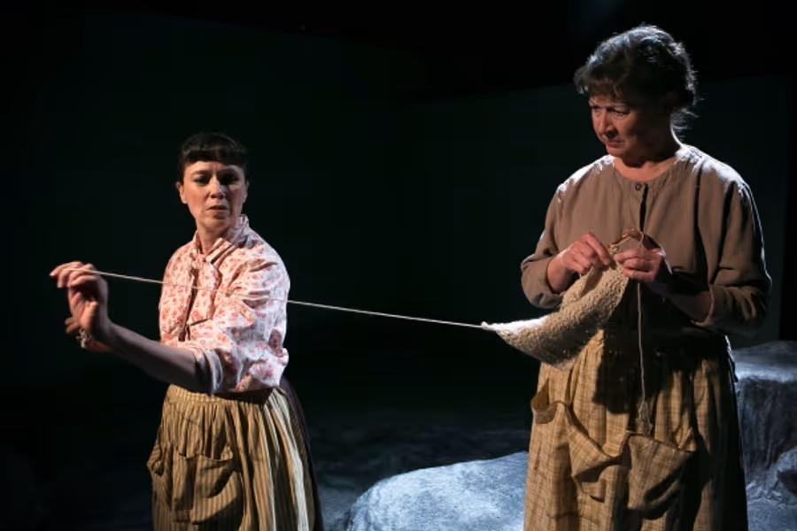 Photo Flash: First Look at Deep Dish Theater's THE CRIPPLE OF INISHMAAN Image