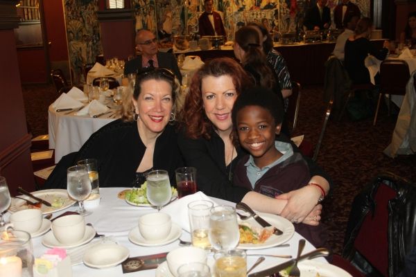 Adinah Alexander, Jennifer Perry and Cole Bullock Photo
