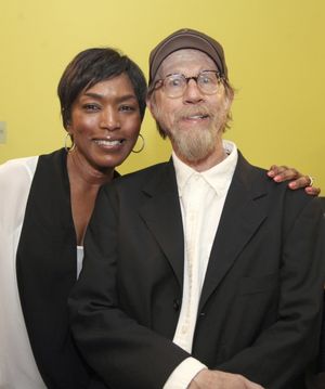 Angela Bassett, Raynor Scheine  Photo