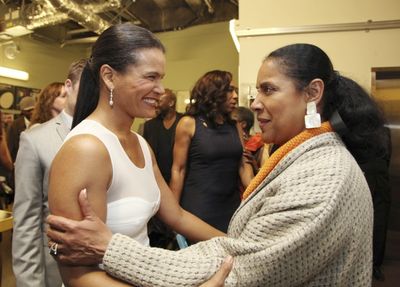 January LaVoy, Phylicia Rashad Photo