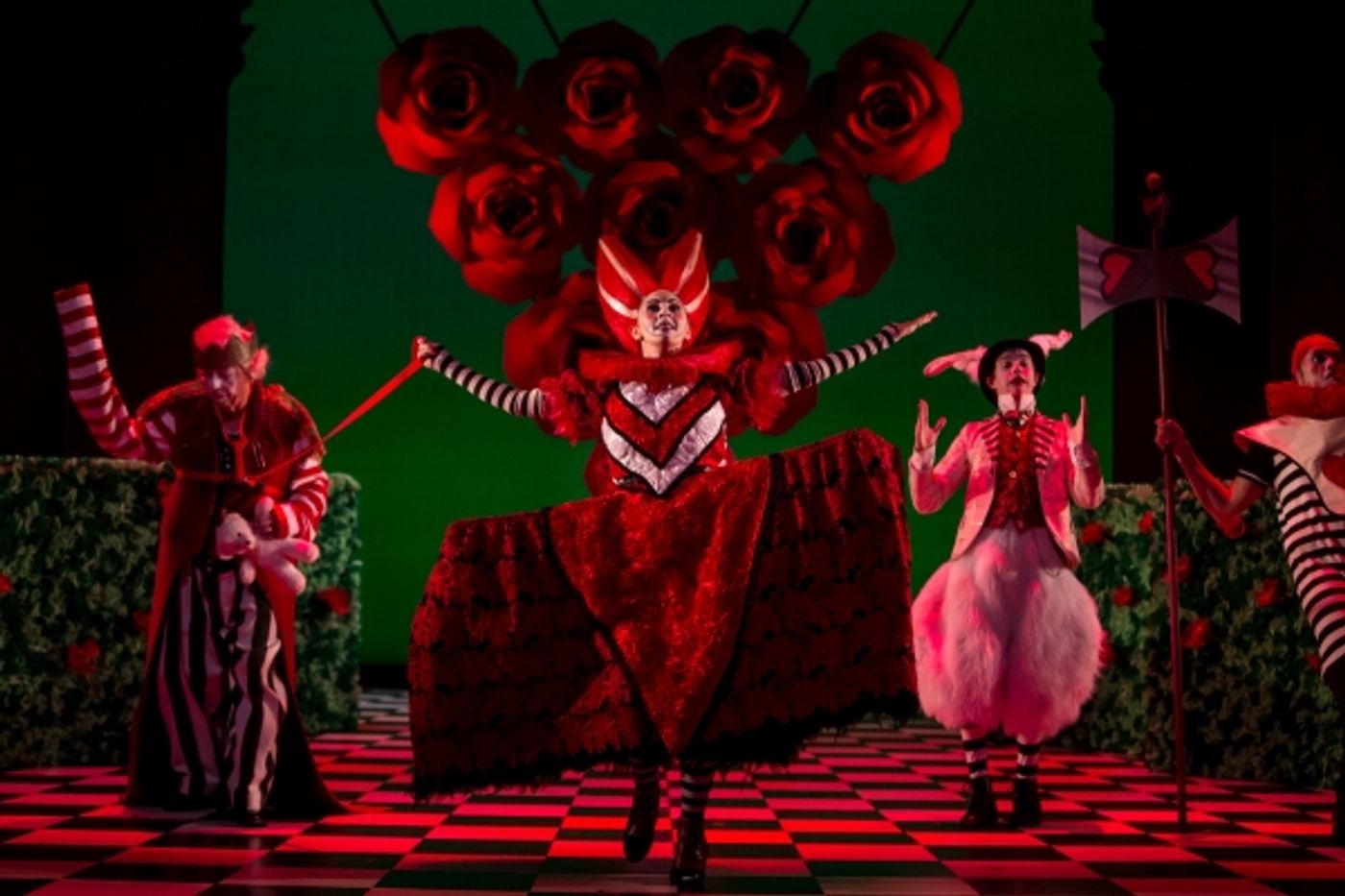 Photo Flash: First Look at Children's Theatre Company's ALICE IN WONDERLAND  Image