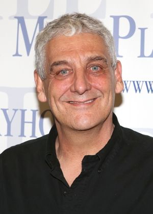 Glenn Casale @ BroadwayWorld Glenn Casale Photo