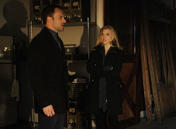 Jonny Lee Miller and Natalie Dormer Photo