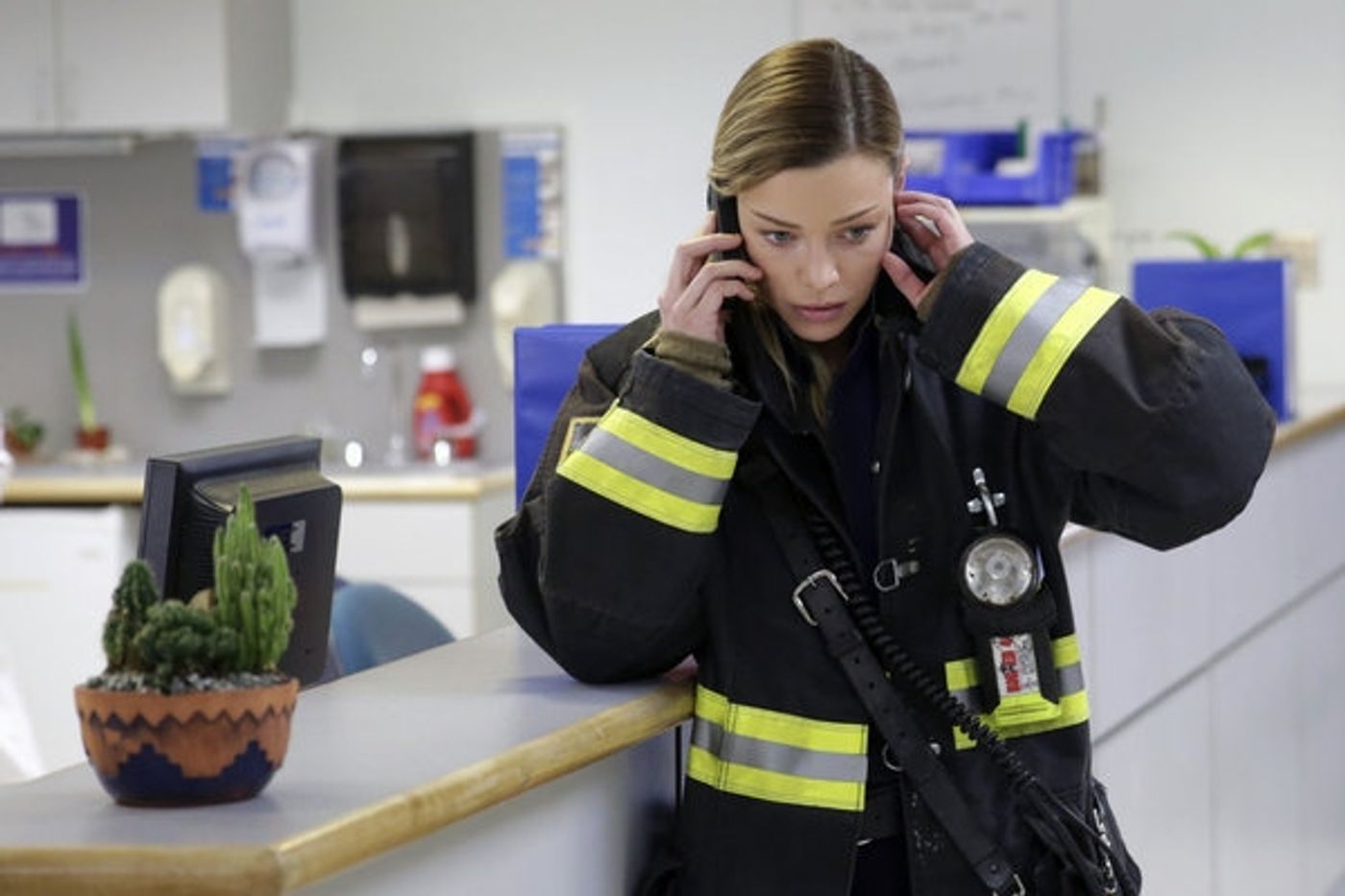 Photo Flash: First Look - CHICAGO FIRE's Season Finale, Airing 5/22  Image