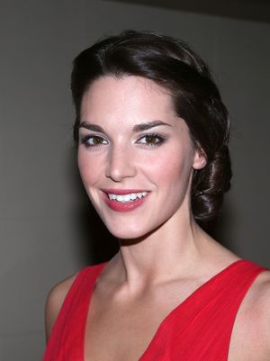 Kelli Barrett  Photo