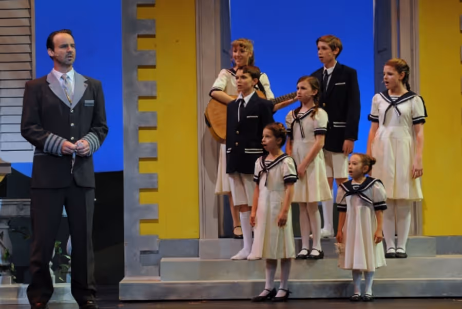 Photo Flash: First Look at Allison Spratt Pearce, Randall Dodge and More in SDMT's THE SOUND OF MUSIC Image