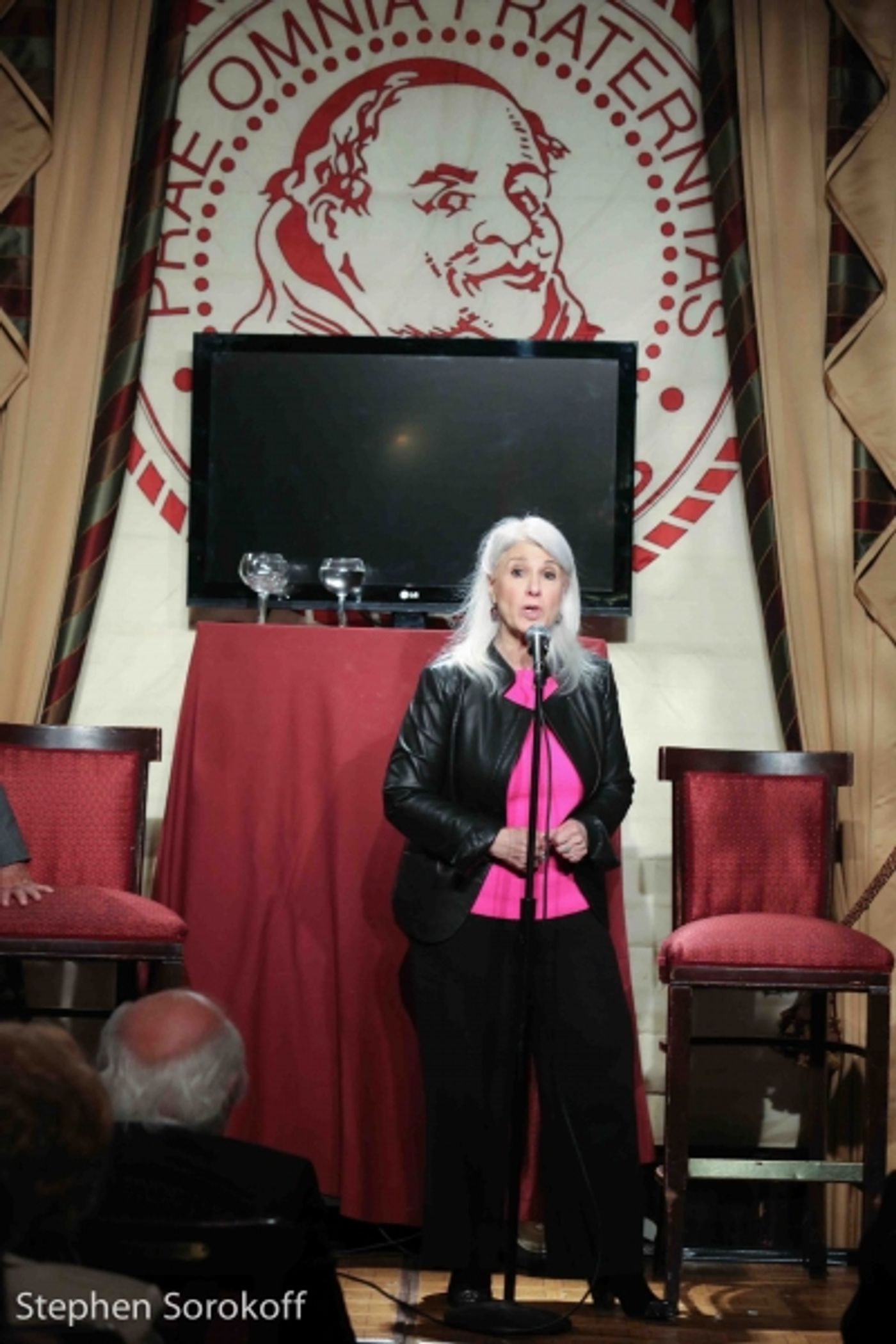 Photo Coverage: OLD JEWS TELLING JOKES Visits The Friars Club  Image