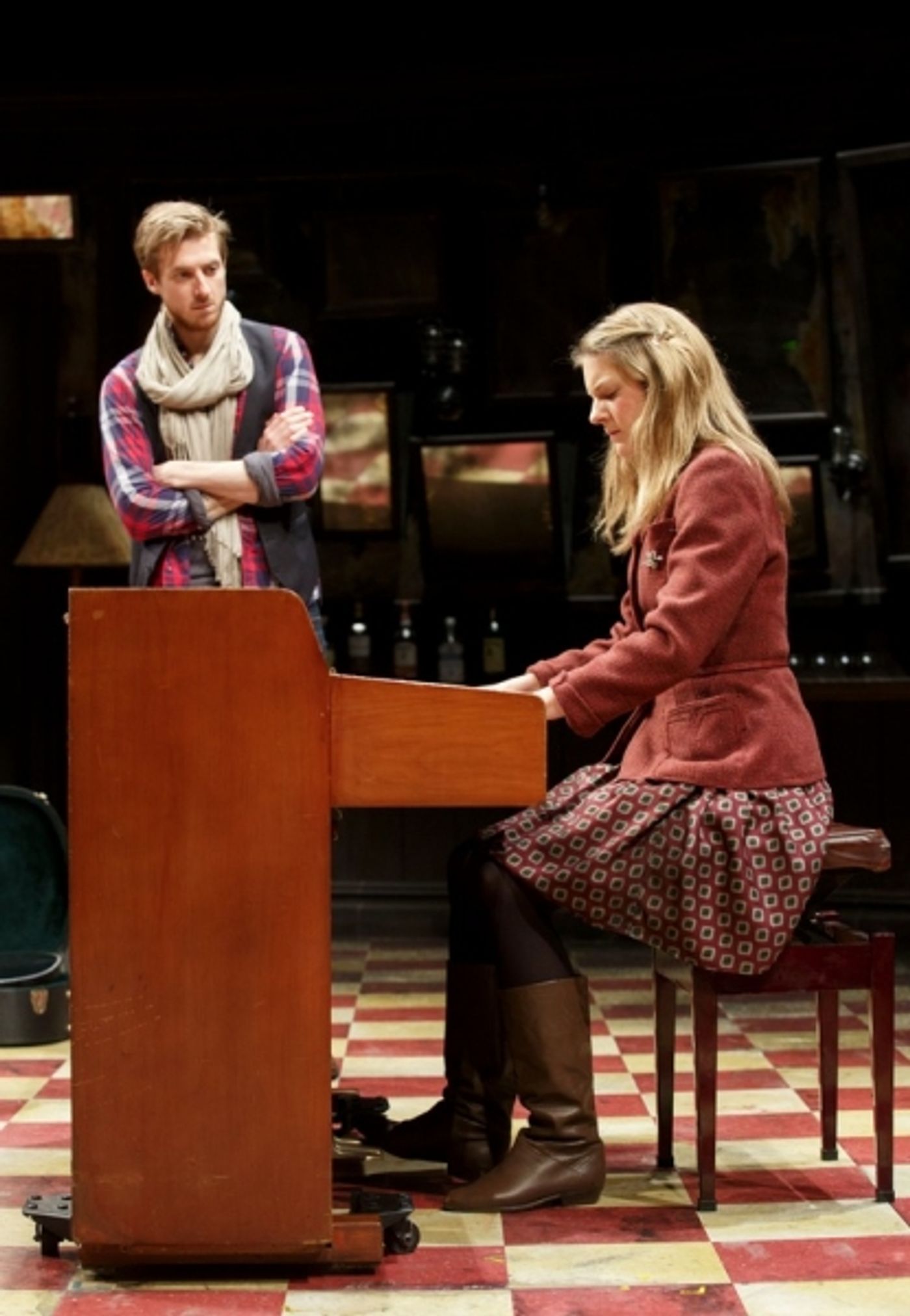 Photo Flash: First Look at DOCTOR WHO's Arthur Darvill, Joanna Christie & Katrina Lenk in ONCE!  Image