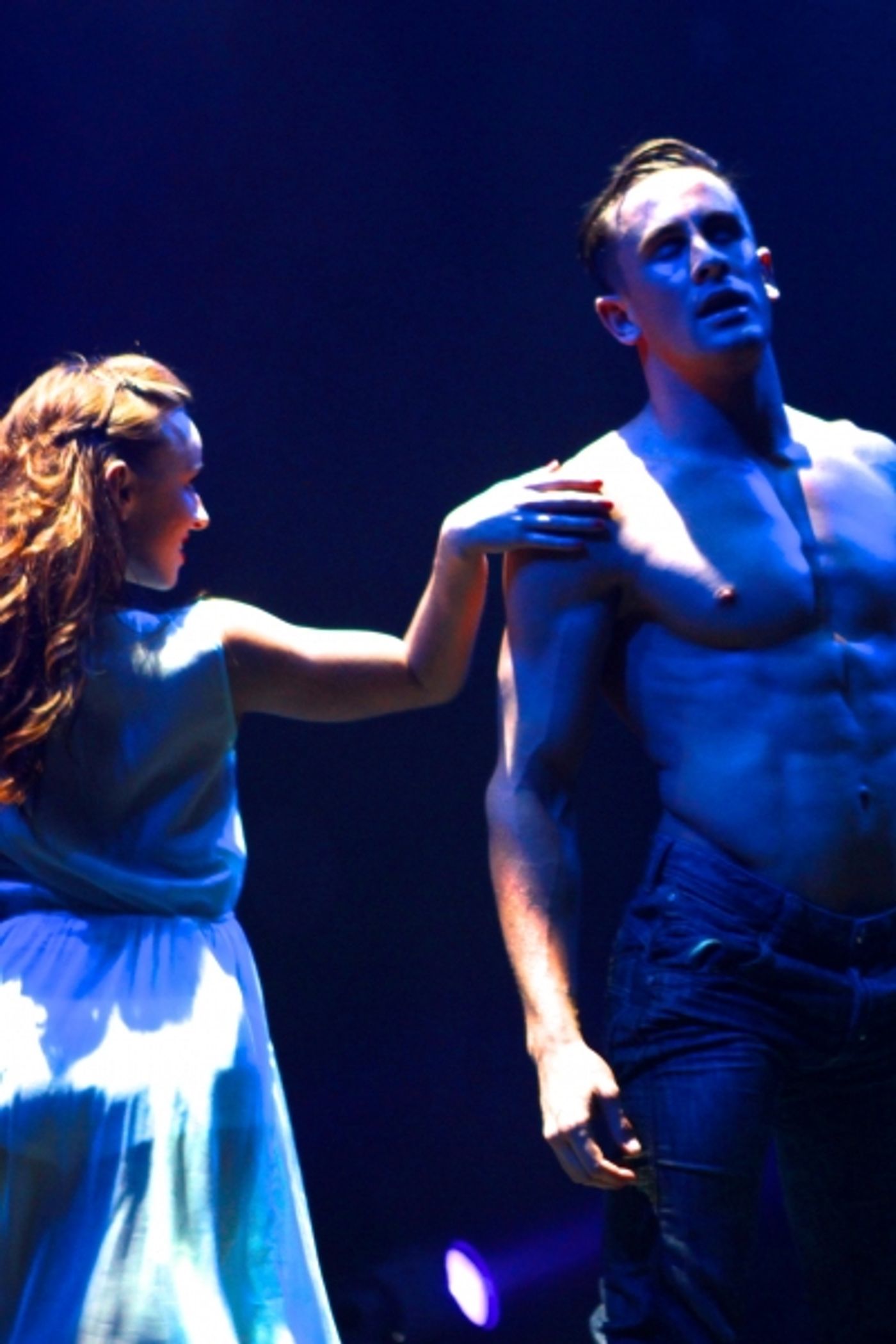 Photo Flash: New Production Shots from AN EVENING OF DIRTY DANCING UK Tour  Image