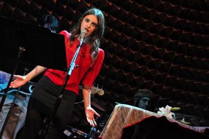 Sara Kapner @ BroadwayWorld Sara Kapner Photo