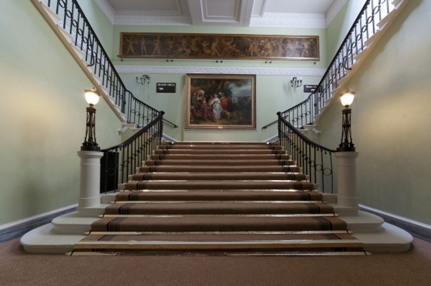 Photo Coverage: Lloyd Webber Unveils Drury Lane Restoration  Image