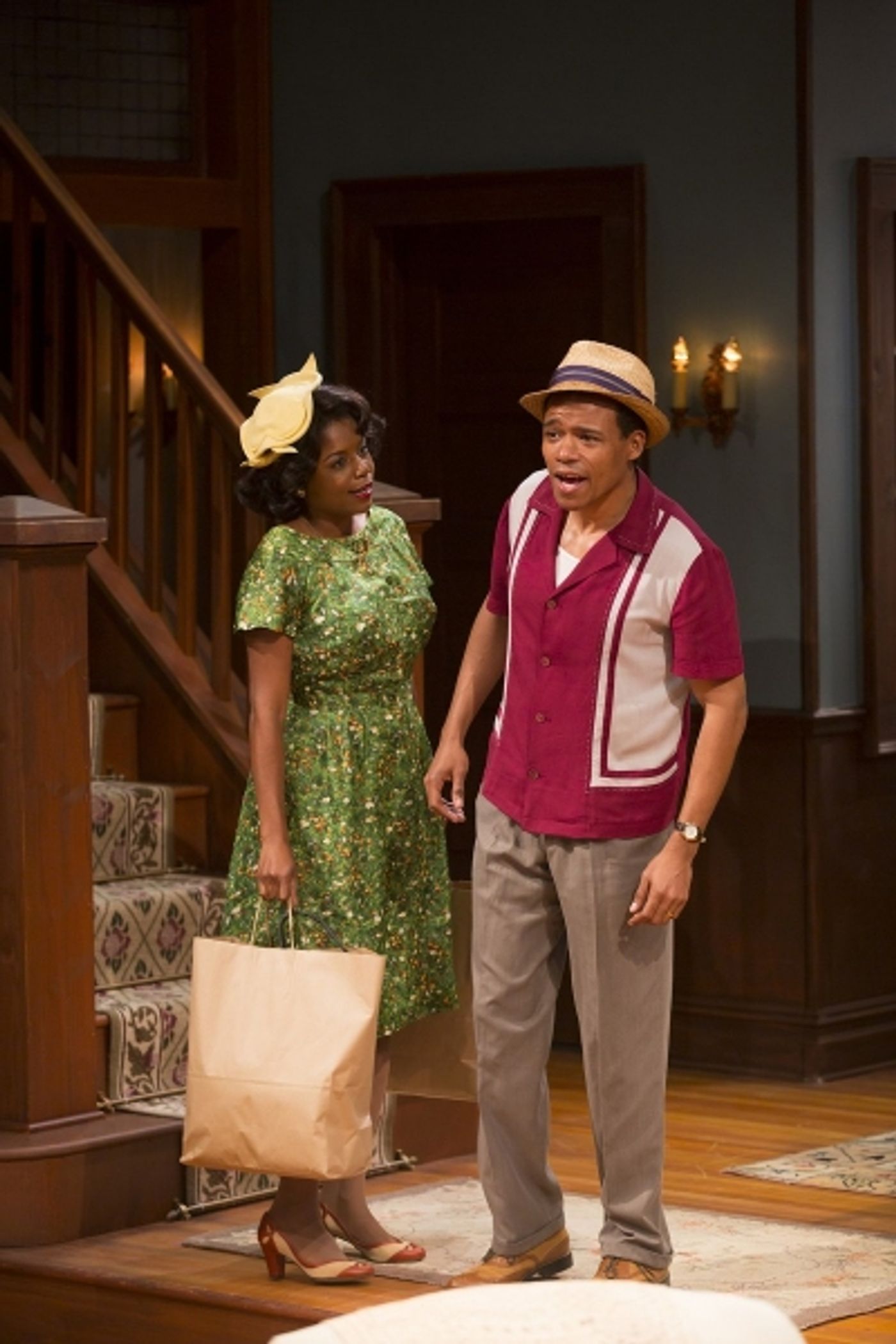 Photo Flash: First Look at Alice Ripley, Daniel Jenkins and More in Long Wharf's CLYBOURNE PARK  Image