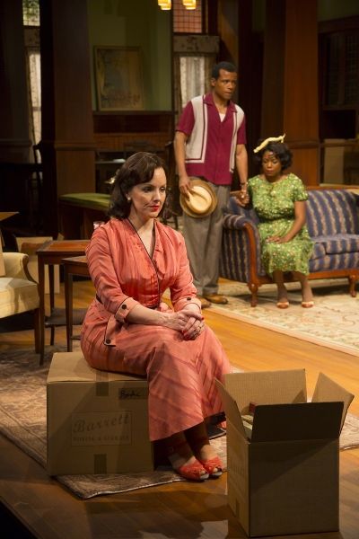 Photo Flash: First Look at Alice Ripley, Daniel Jenkins and More in Long Wharf's CLYBOURNE PARK — photo 6 of 10