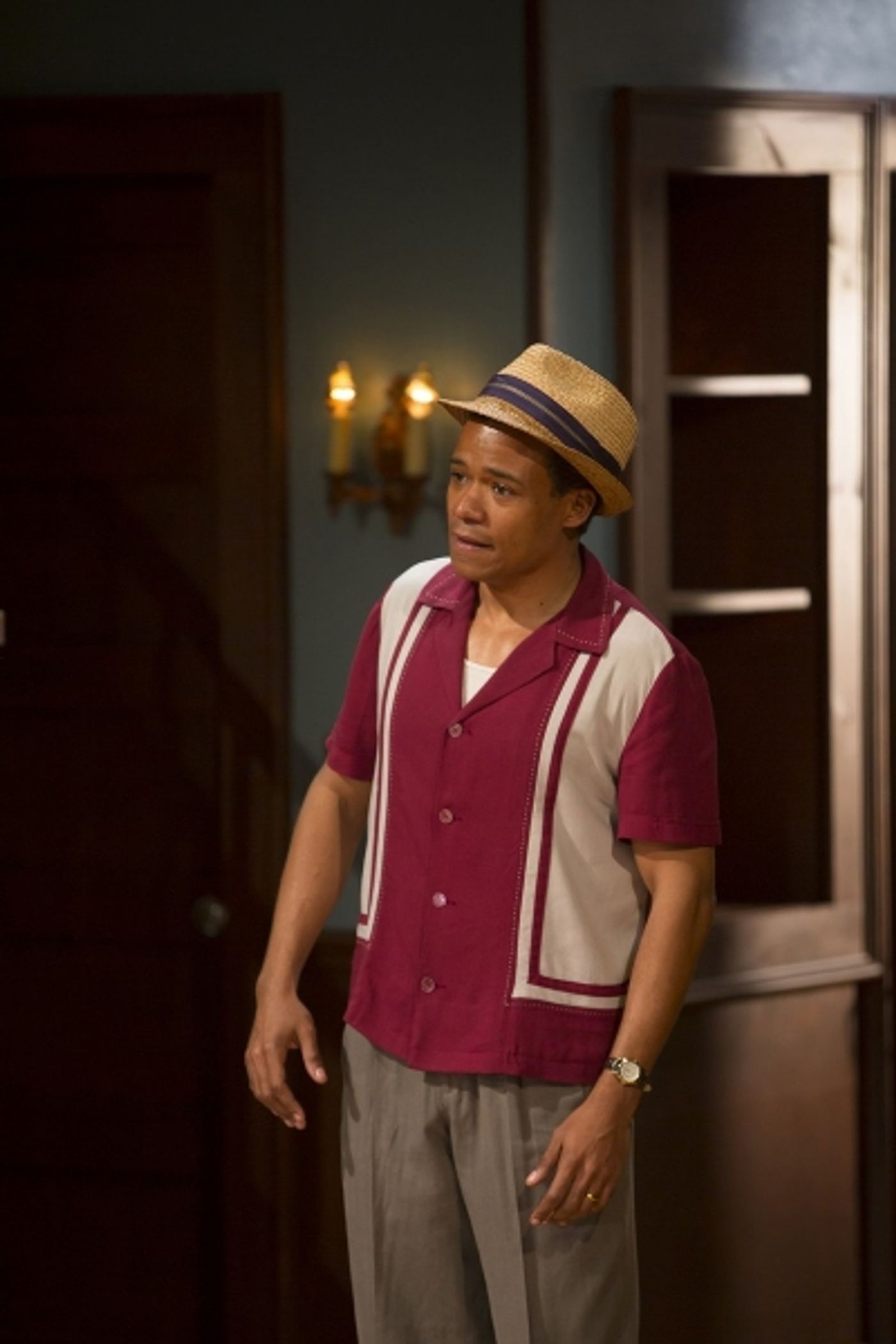 Photo Flash: First Look at Alice Ripley, Daniel Jenkins and More in Long Wharf's CLYBOURNE PARK  Image