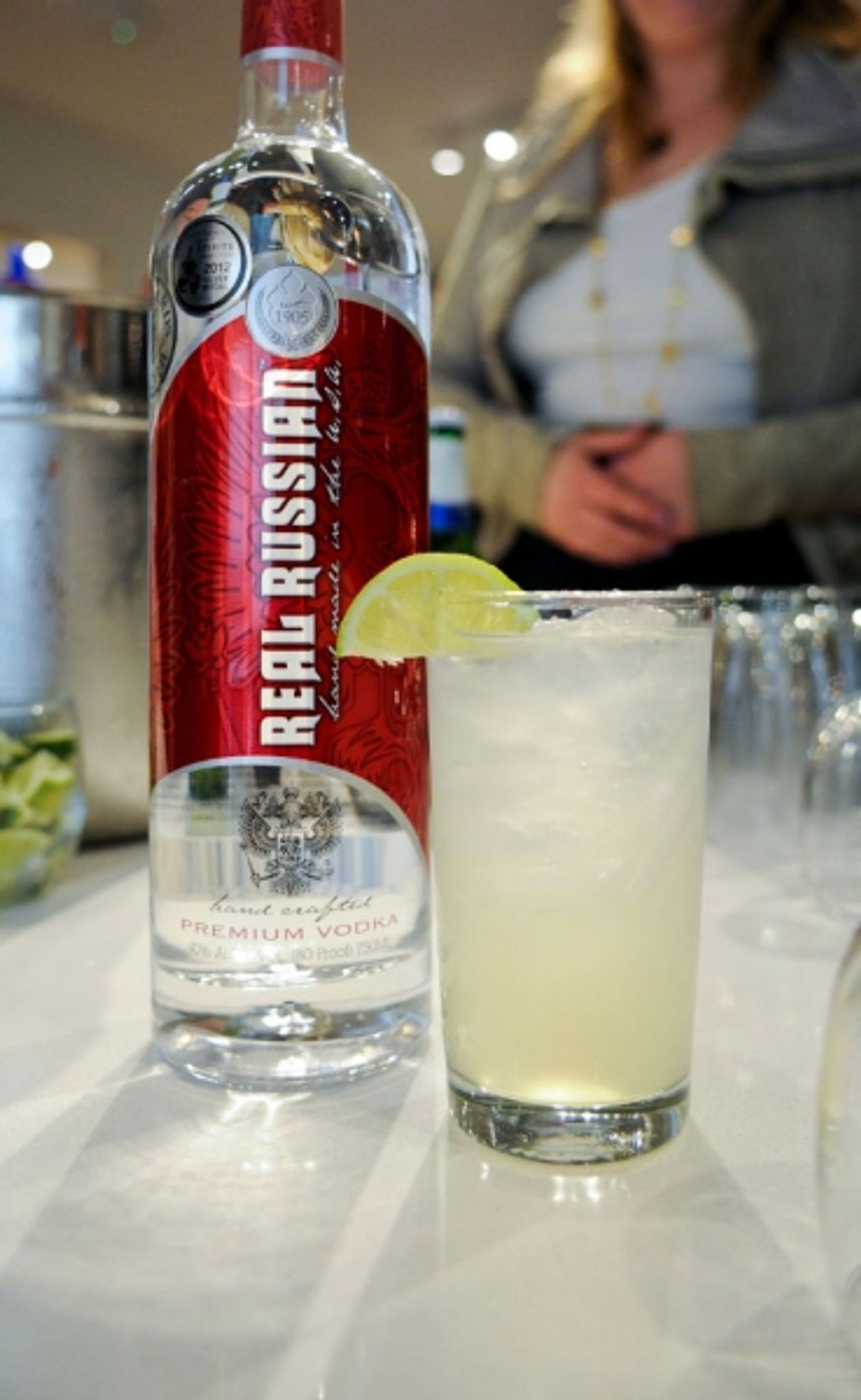 Photo Flash: Rhea Perlman, Danny DeVito & More at Opening Night of STELLA & LOU Photo Flash: Rhea Perlman, Danny DeVito & More at Opening Night of STELLA & LOU Image