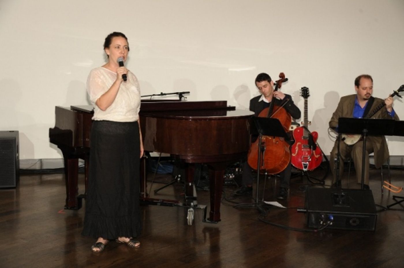 Photo Flash: Joanna Coles, Rosie O'Donnell and More at Women's Project Theater's 2013 Women of Achievement Gala  Image