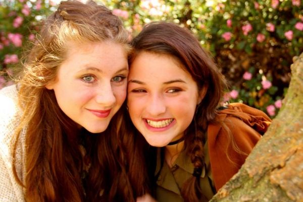 Princess SucreÃƒÂ© (Caroline Macou - left) and VeloutÃƒÂ© (Kalani Hildebrand  Photo