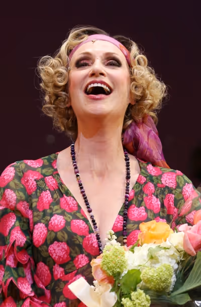 Jane Lynch  Photo