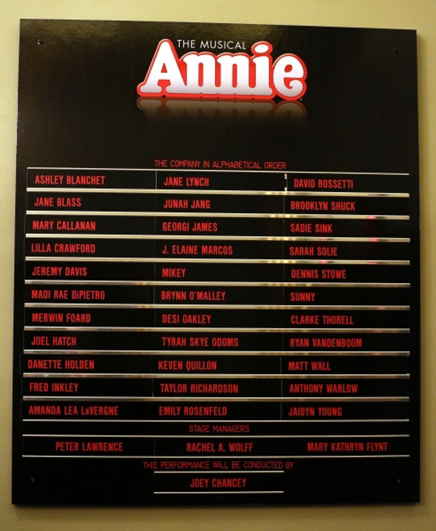 Photo Coverage: The New Miss Hannigan  Takes a Bow! Check Out Jane Lynch's Opening Curtain Call in ANNIE! Image