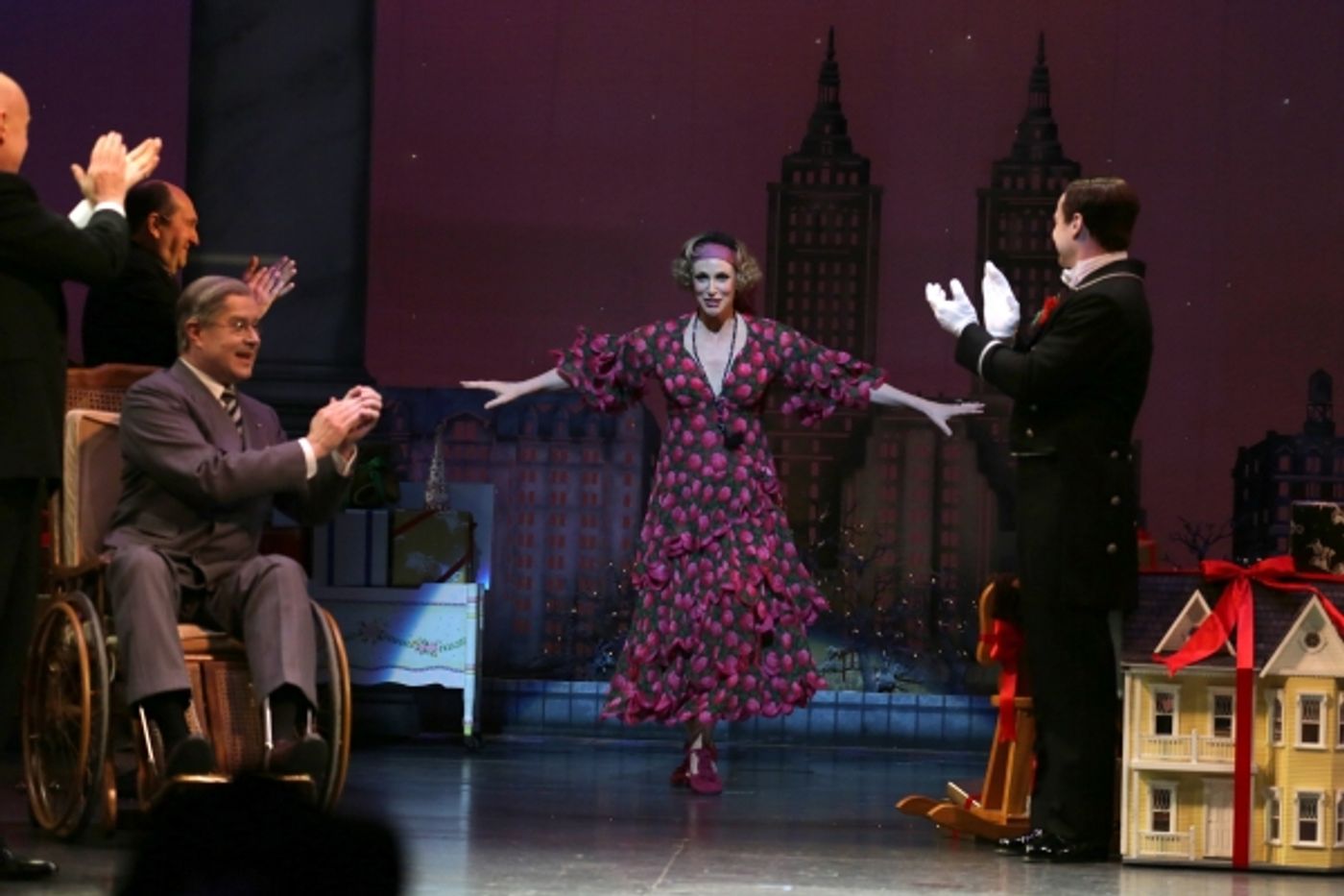 Photo Coverage: The New Miss Hannigan  Takes a Bow! Check Out Jane Lynch's Opening Curtain Call in ANNIE! Image
