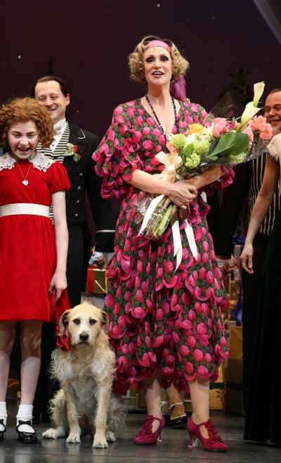 Lilla Crawford, Jane Lynch  Photo