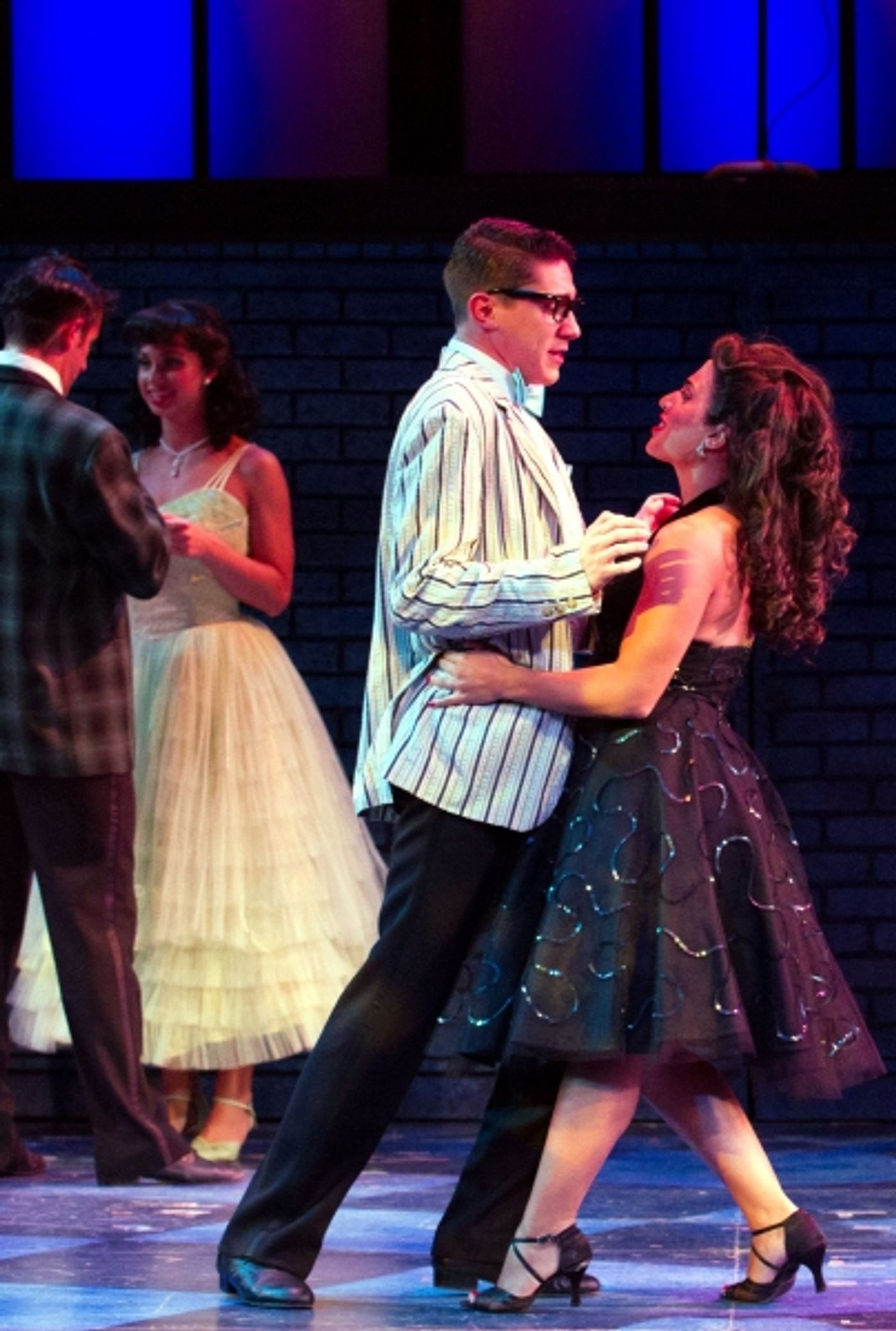Photo Flash: First Look at Walnut Street Theatre's GREASE  Image