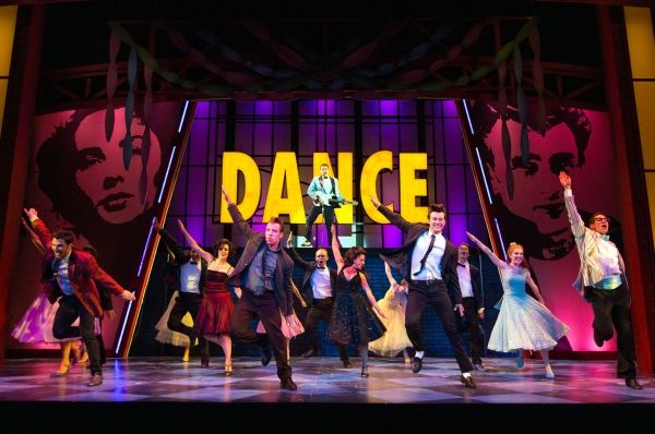 Photo Flash: First Look at Walnut Street Theatre's GREASE — photo 9 of 15