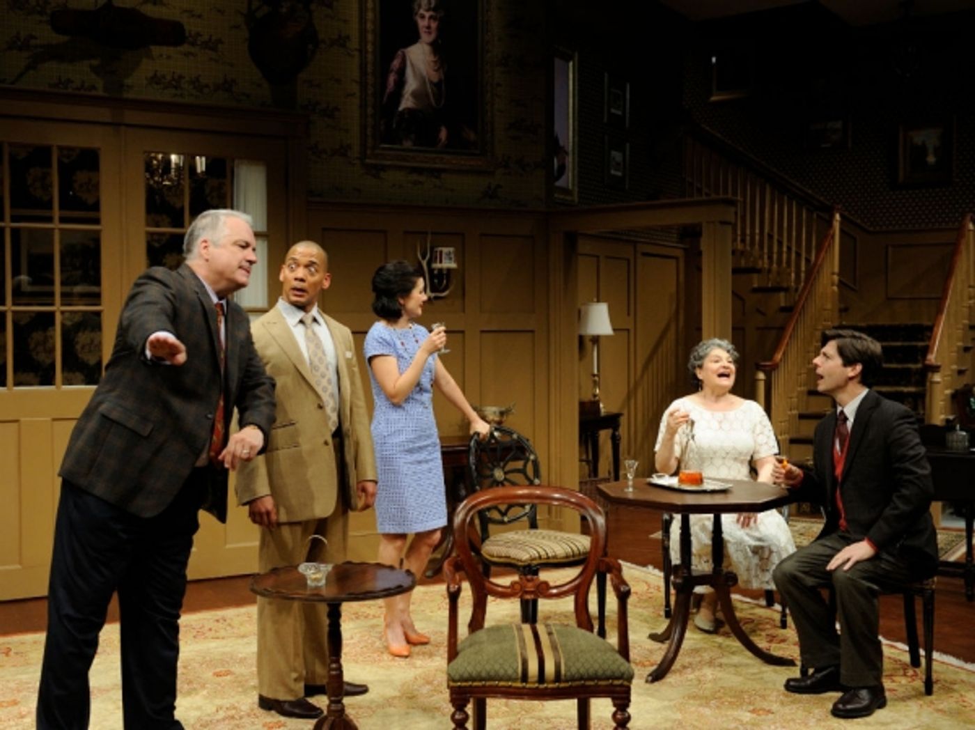Photo Flash: First Look at Anne Scurria, Phyllis Kay and More in HOUSE & GARDEN  Image
