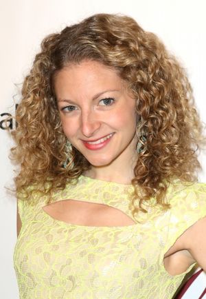 Lauren Molina  Photo