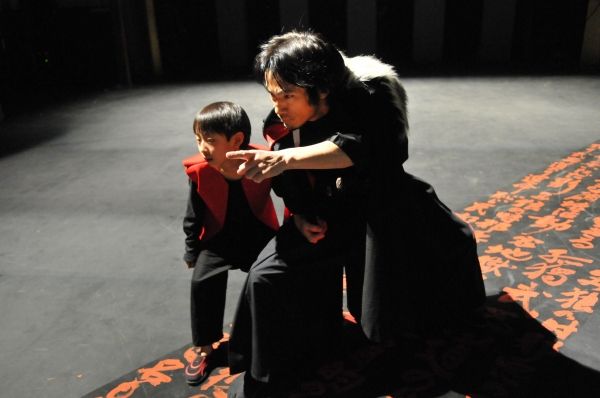 Bradley Fong as The Boy and Yoshi Amao as The Rogue Assassin Photo