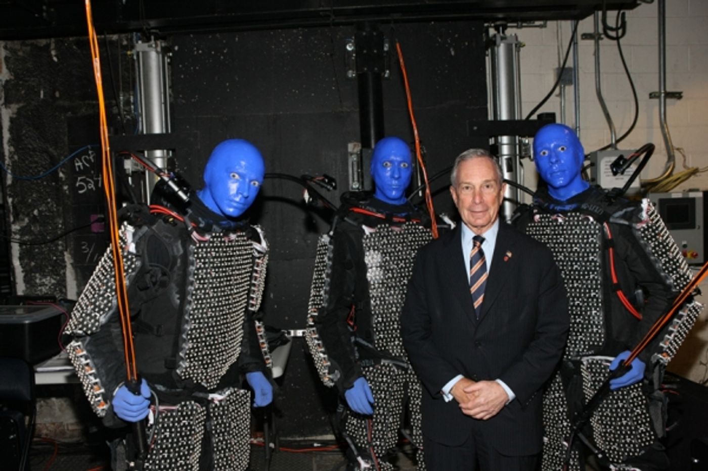 Photo Flash: Blue Man Group Visits New York Knicks Game Photo Flash: Blue Man Group Visits New York Knicks Game Image