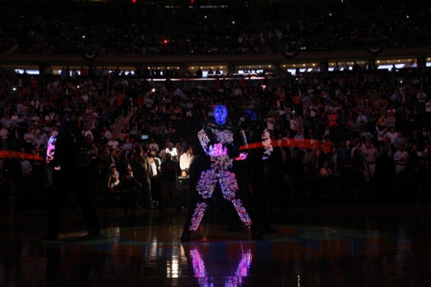 Photo Flash: Blue Man Group Visits New York Knicks Game Photo Flash: Blue Man Group Visits New York Knicks Game Image