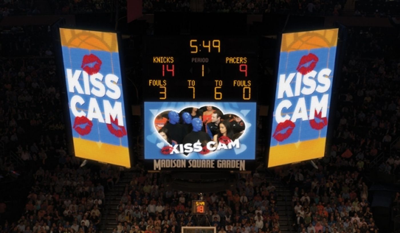 Photo Flash: Blue Man Group Visits New York Knicks Game Photo Flash: Blue Man Group Visits New York Knicks Game Image