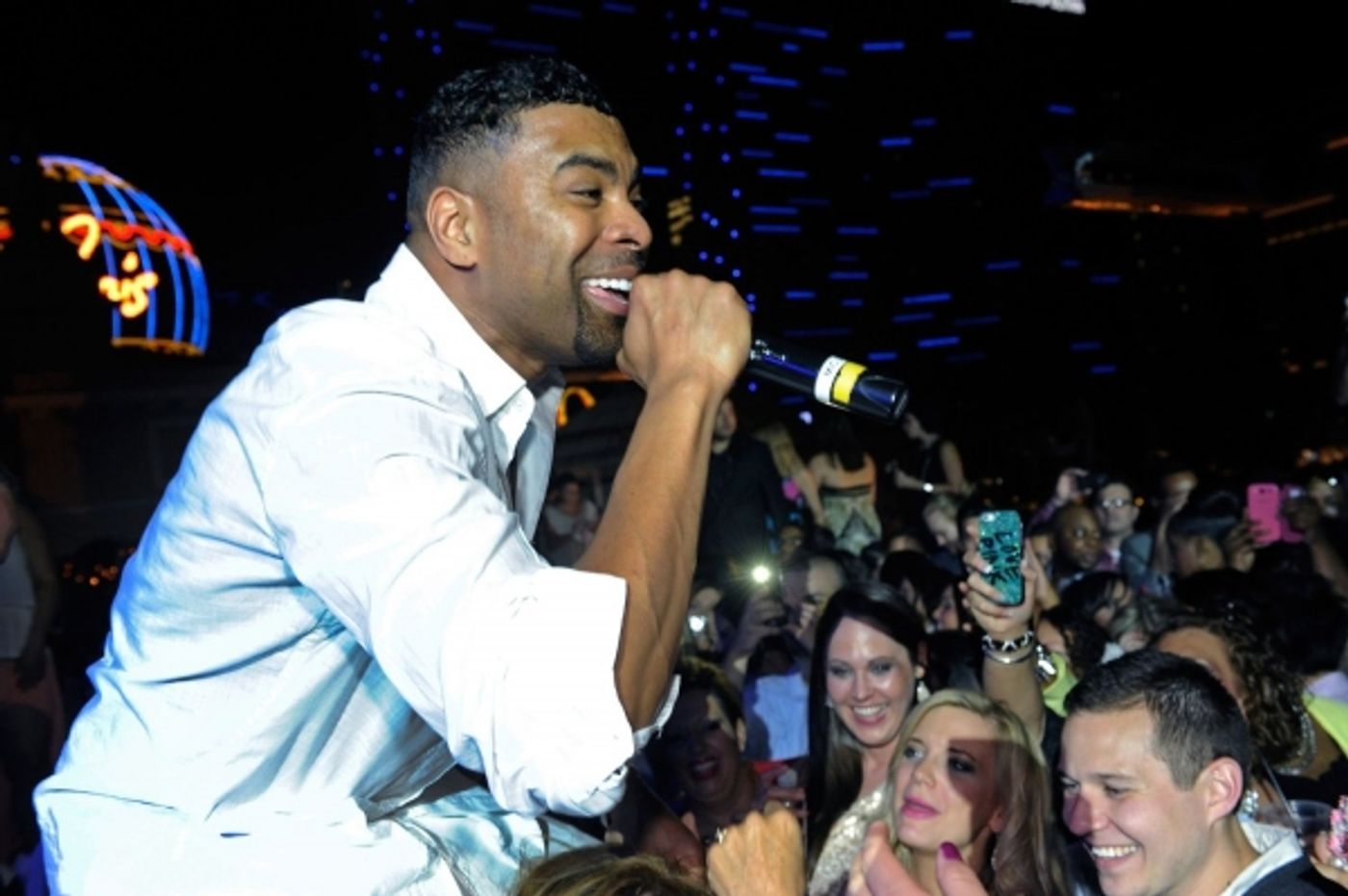 Photo Flash: Ginuwine Takes Over Chateau Nightclub & Gardens  Image