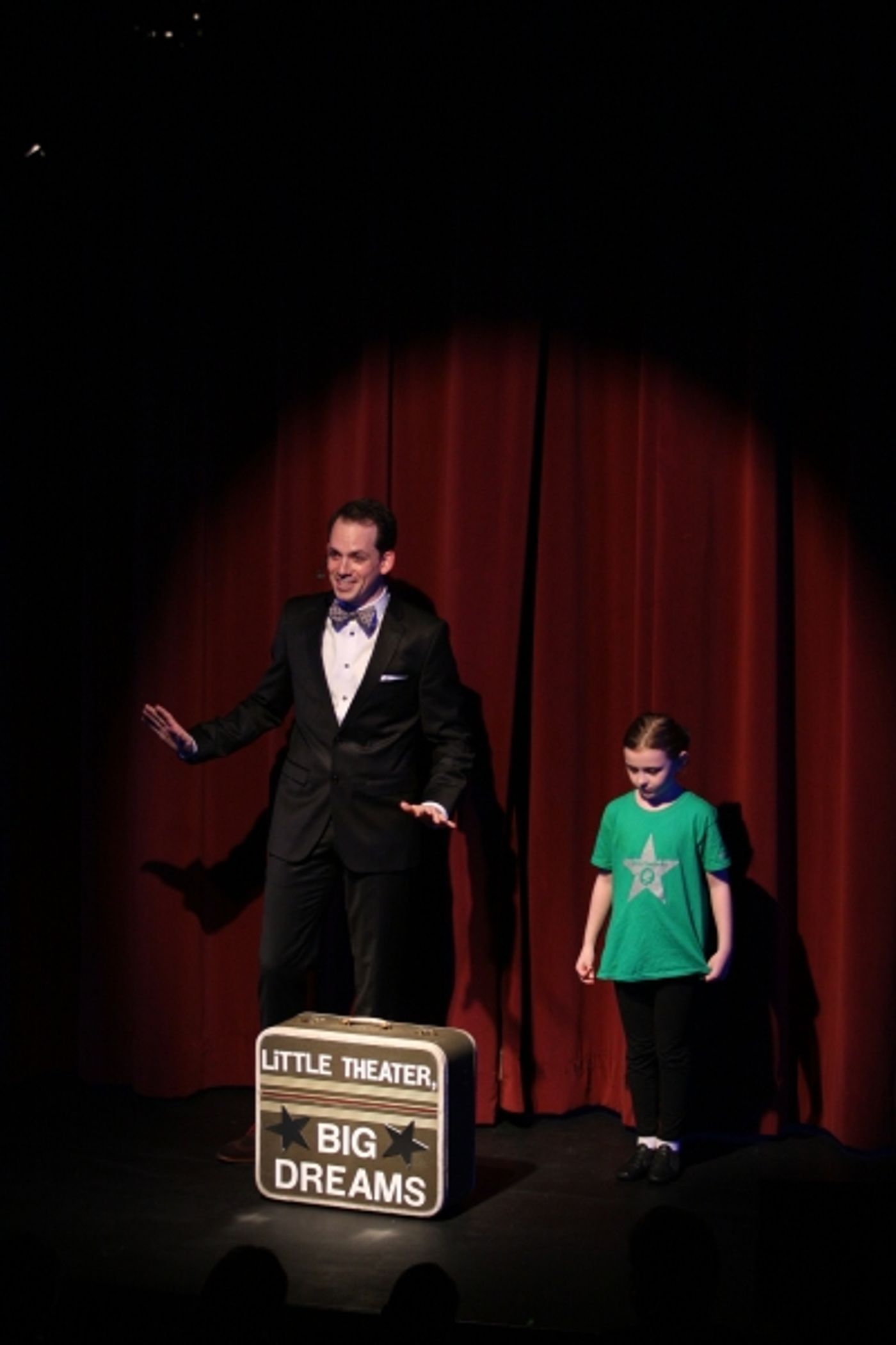 Photo Flash: Miss NY, ANNIE Orphans and More Perform at West Side YMCA Benefit  Image