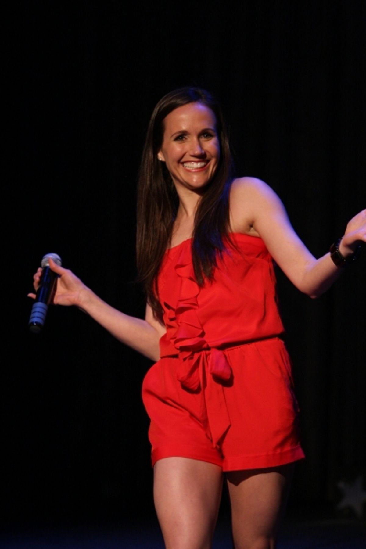 Amanda LaVergne takes the stage for her solo at 