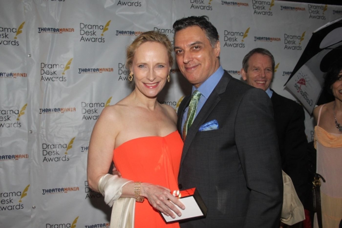 Photo Coverage: Rain + Stars = The 2013 Drama Desk Awards Arrivals! Image