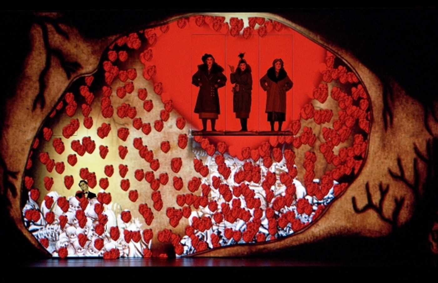 Photo Coverage: 'Die Zauberflöte' in der Komischen Oper Berlin Photo Coverage: 'Die Zauberflöte' in der Komischen Oper Berlin Image