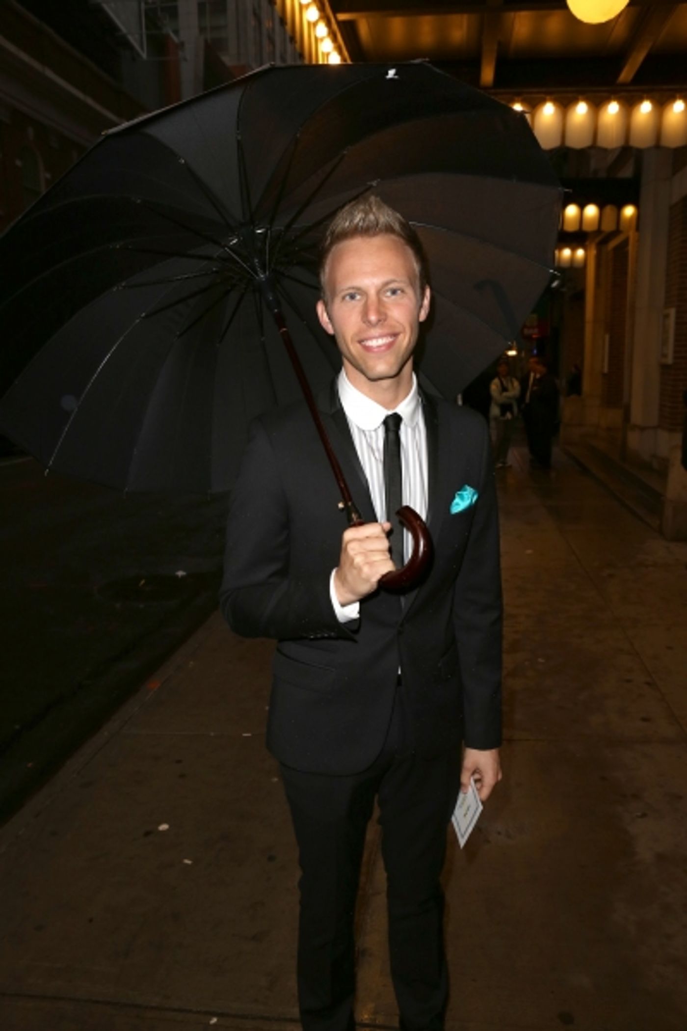 Photo Coverage: Drama Desk Nominees Take Shelter from the Rain! Image