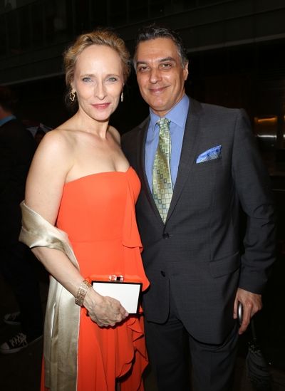 Laila Robins, Robert Cuccioli  Photo
