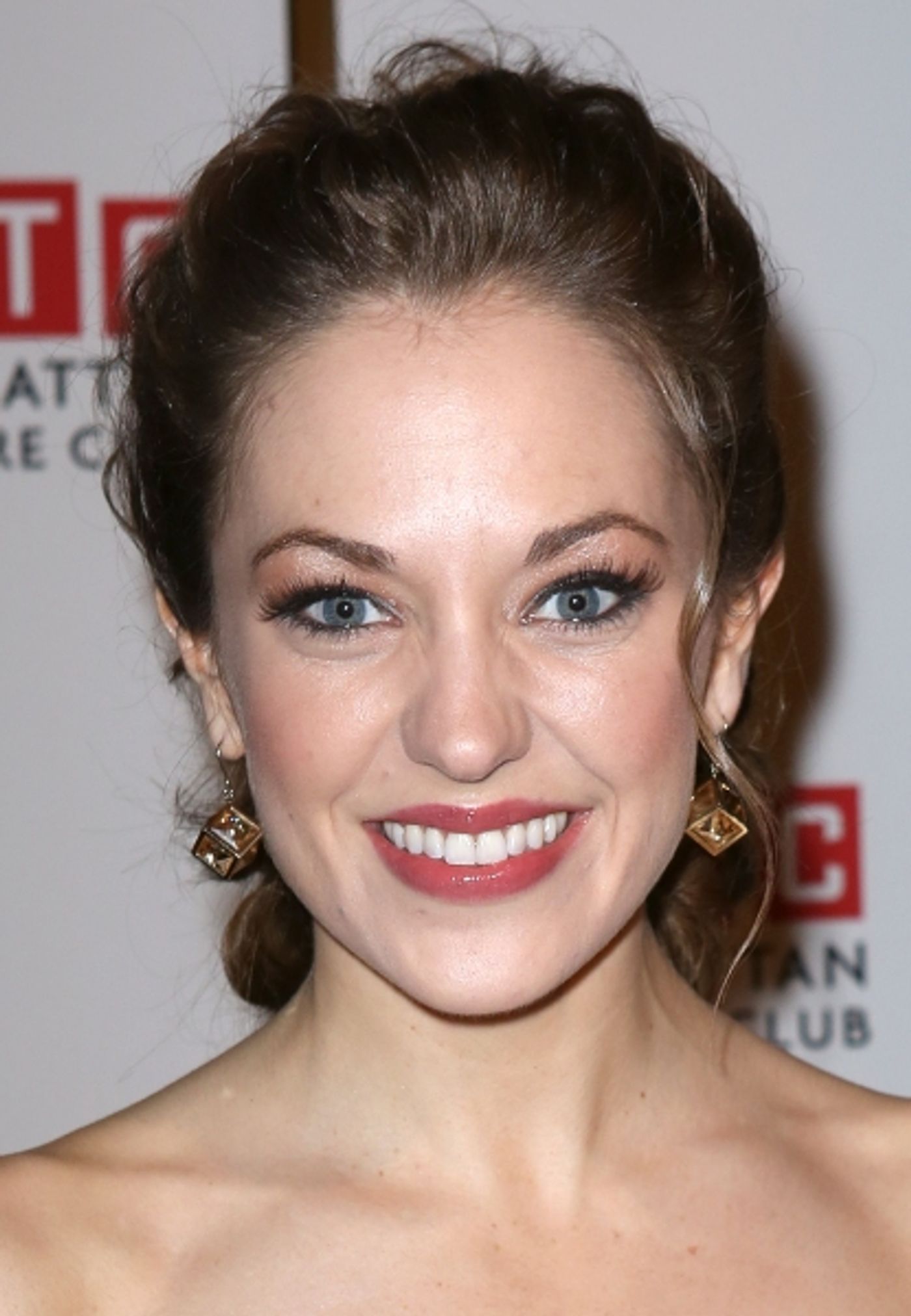 Photo Coverage: The Stars Hit the Red Carpet for Manhattan Theatre Club's Spring Gala!  Image