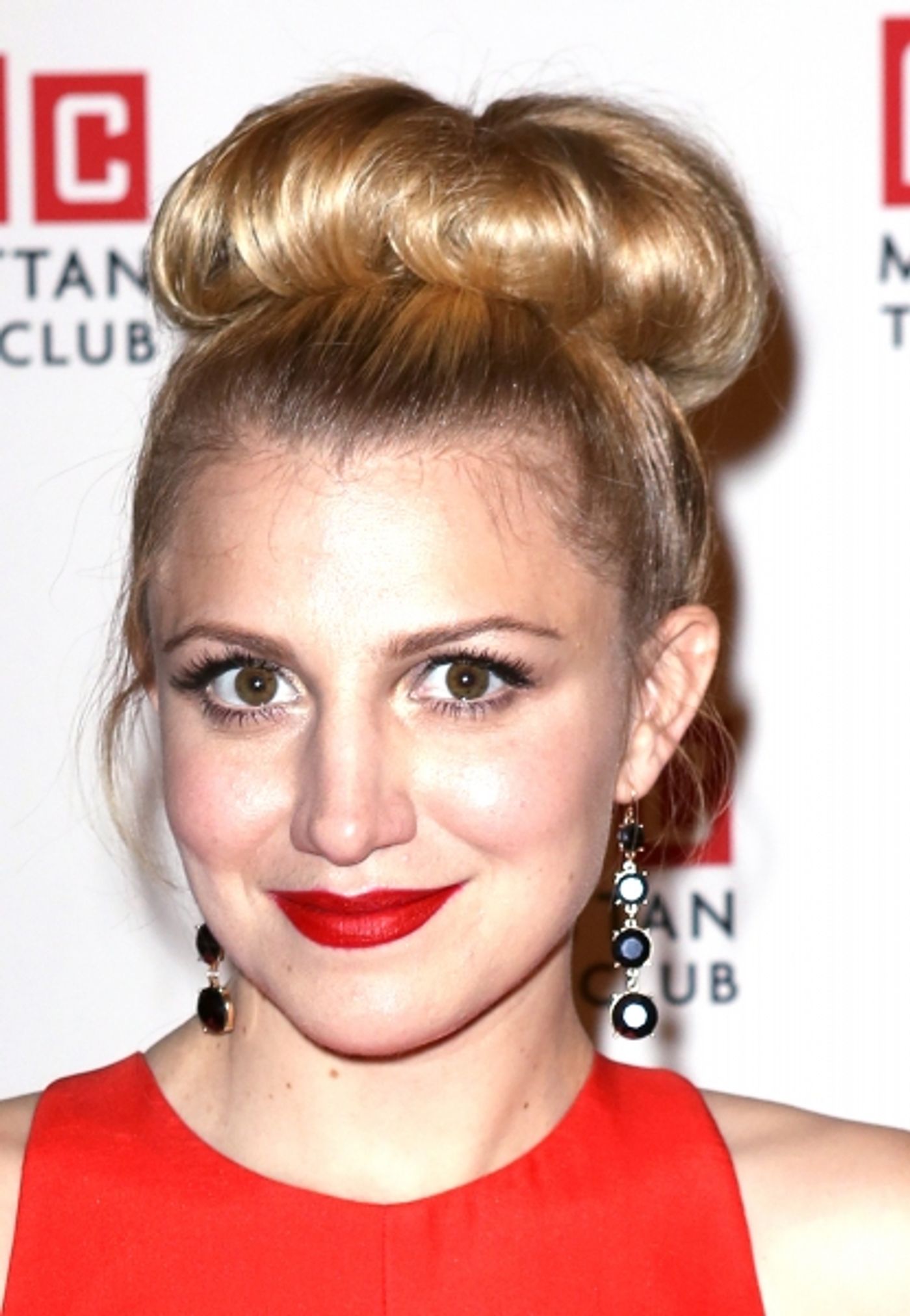 Photo Coverage: The Stars Hit the Red Carpet for Manhattan Theatre Club's Spring Gala!  Image