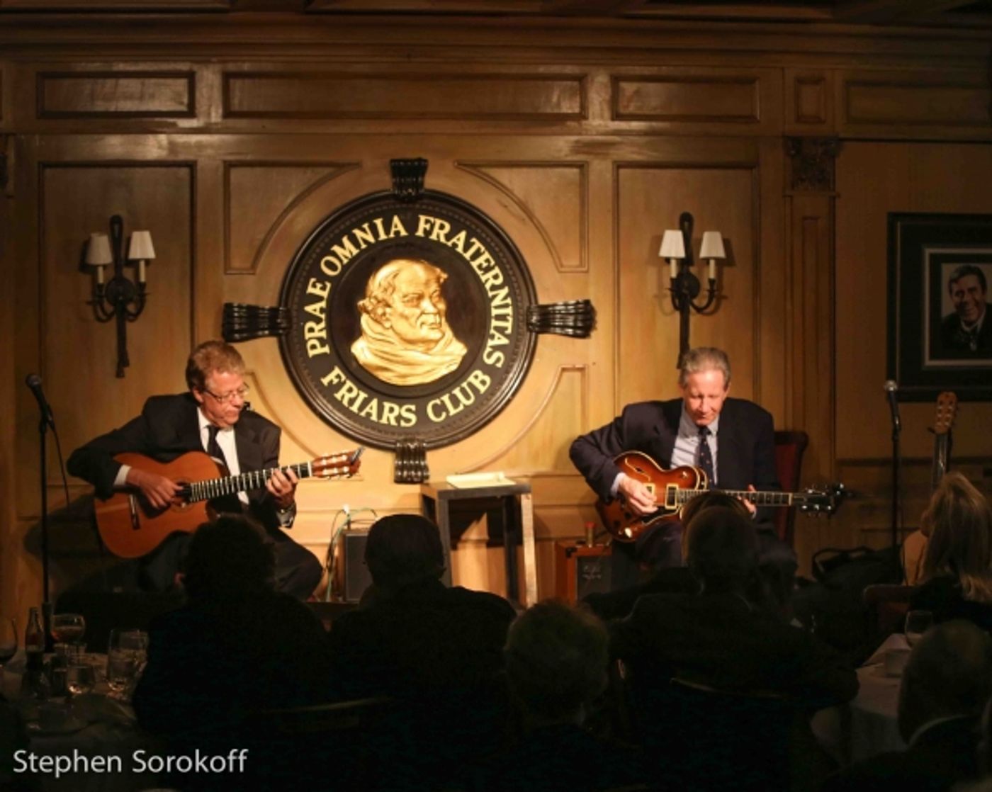 Photo Coverage: Friars Club Hosts Jazz Masters Samba Guitar Battle  Image