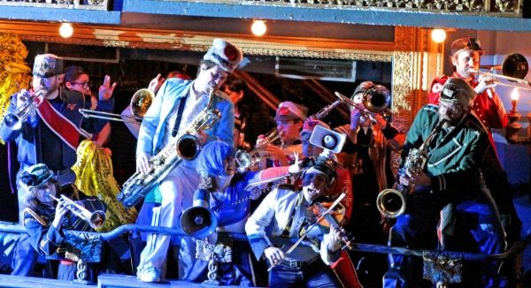 Mucca Pazza Photo