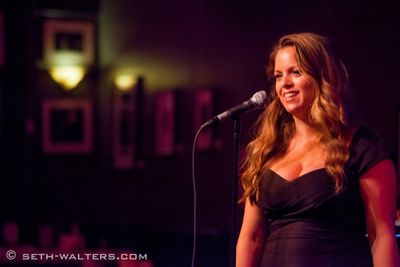 Molly Ryan Photo