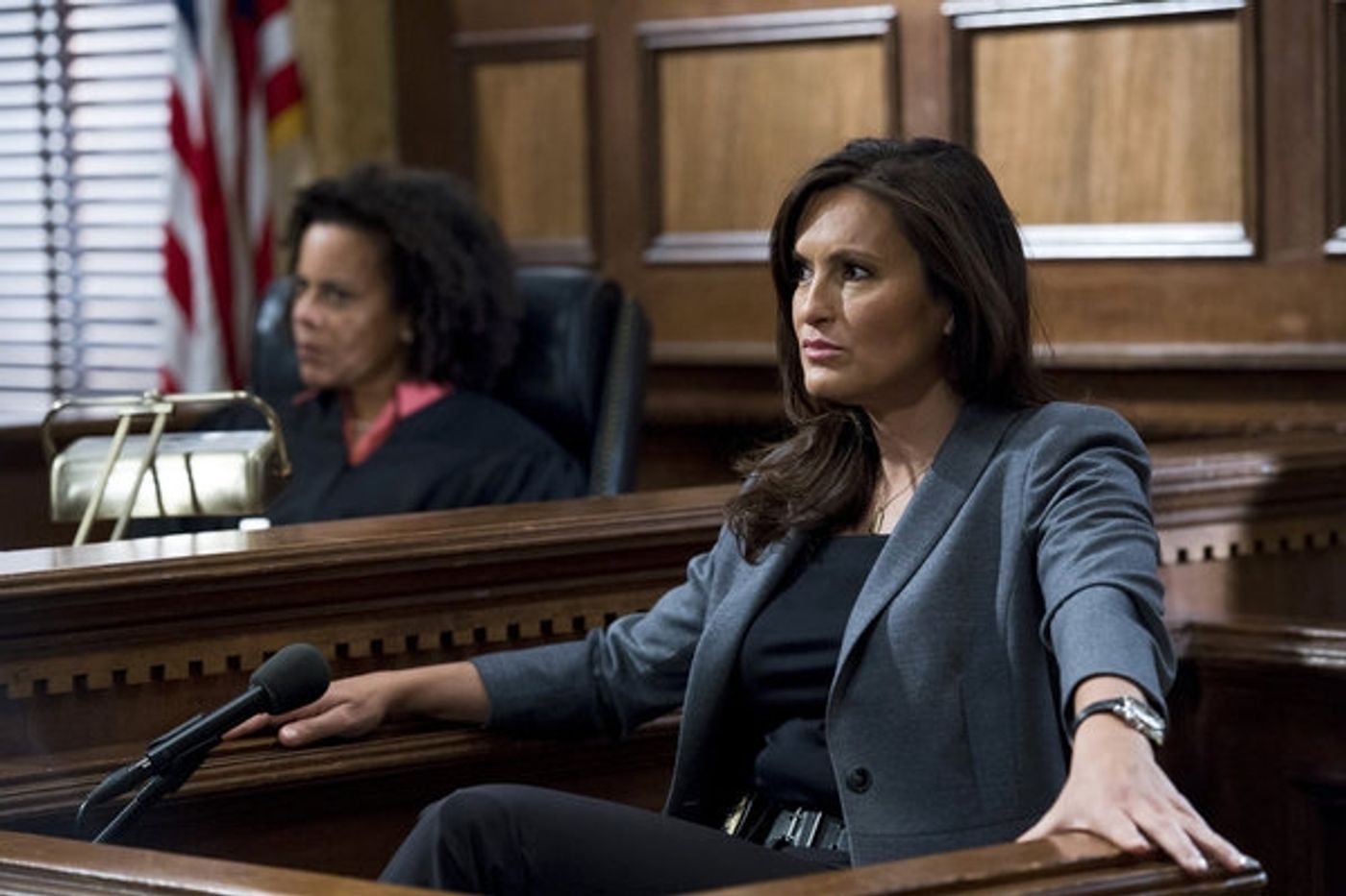 Photo Flash: First Look - Tomorrow's Season Finale of LAW & ORDER: SVU  Image
